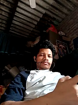 Snapshot of Dreamdaze2025 chatting on 03.12.26 Dreamdaze2025 online show from 03.12.26