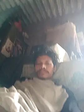 Snapshot of Dreamdaze2025 chatting on 03.19.26 Dreamdaze2025 online show from 03.19.26