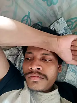 Snapshot of Dreamdaze2025 chatting on 03.24.26 Dreamdaze2025 online show from 03.24.26