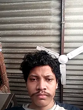 Snapshot of Dreamdaze2025 chatting on 04.05.26 Dreamdaze2025 online show from 04.05.26