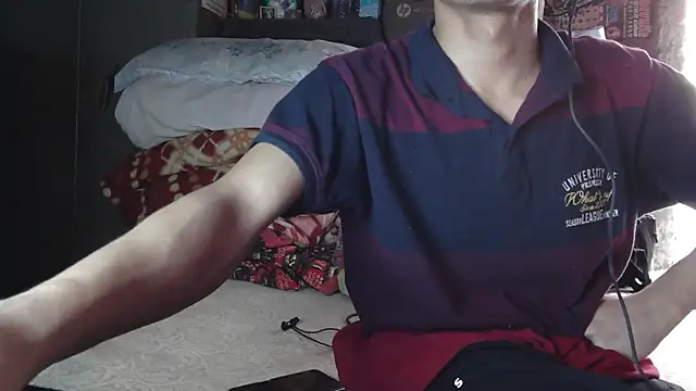 Snapshot of Dreamdaze2025 chatting on 04.16.26 Dreamdaze2025 online show from 04.16.26