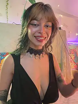 Kitty arts online show from 01.31.25