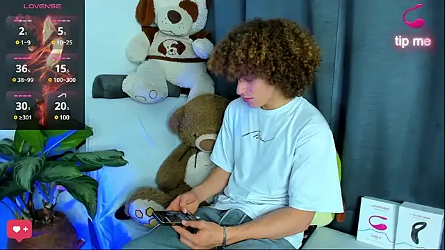 All3ssandr0 online show from 03.06.25