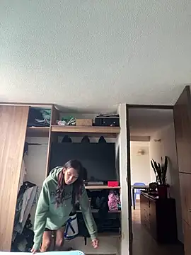 Nikol Rang   online show from 11.19.25