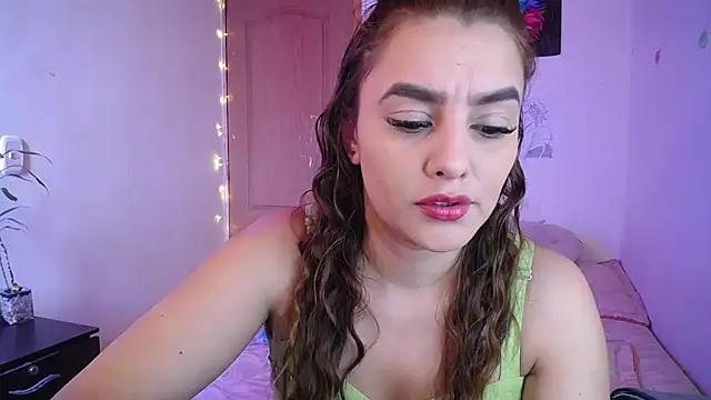 Lu perez online show from 12.22.25