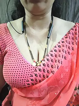 Snapshot of bhuvana555 chatting on 07.07.26 bhuvana555 online show from 07.07.26