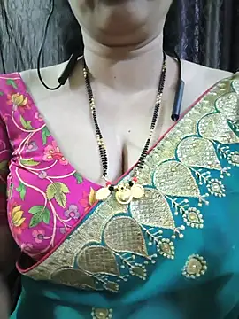 Snapshot of bhuvana555 chatting on 07.21.26 bhuvana555 online show from 07.21.26