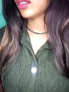 Sreya213 online show from 12.29.24