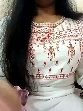 Snapshot of Rina777o chatting on 01.05.25 Rina777o online show from 01.05.25