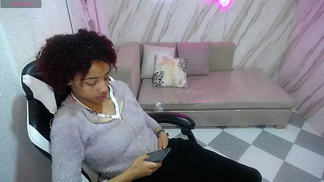 Violeth b online show from 03.11.25