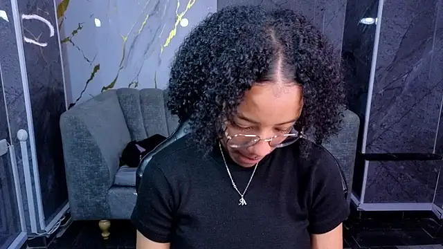 Violeth b online show from 10.30.25