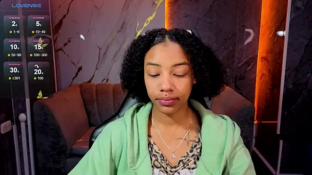 Violeth b online show from 11.19.25