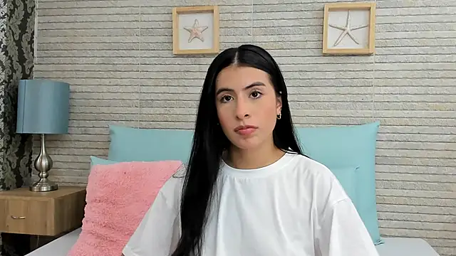 Snapshot of IssabellaLopez chatting on 12.03.24 IssabellaLopez online show from 12.03.24