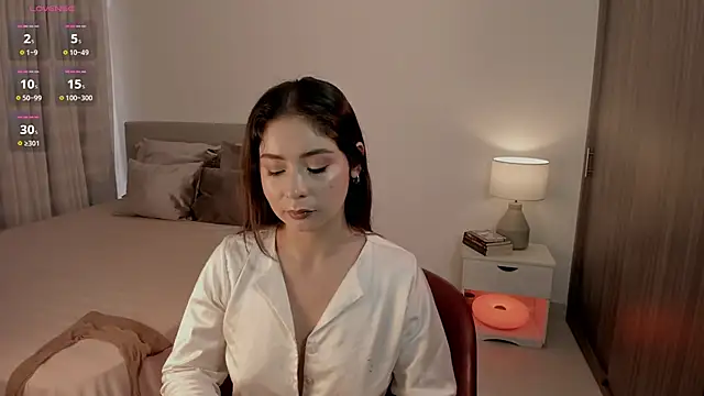 Alessiasantos  online show from 04.07.26