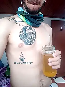 Gatohot23 online show from 03.18.25