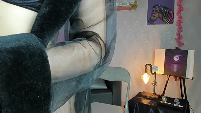 Alaia Love77 online show from 09.16.25