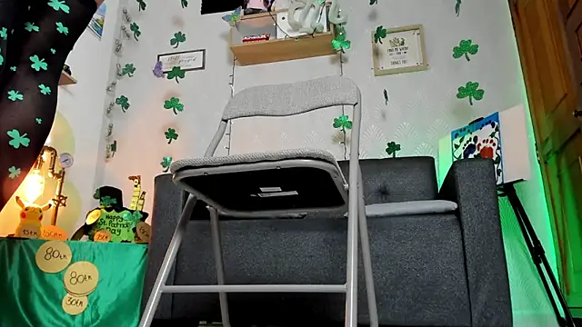 Alaia Love77 online show from 03.17.26