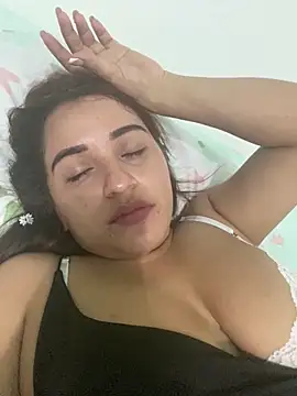 perlita05 online show from 03.19.25