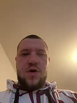 Snapshot of klydick chatting on 12.24.24 klydick online show from 12.24.24