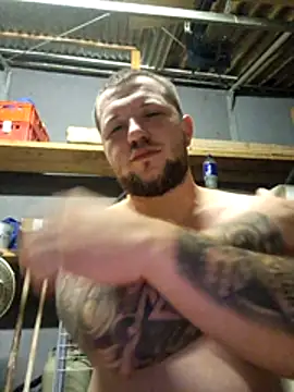Snapshot of klydick chatting on 06.22.26 klydick online show from 06.22.26
