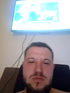 Snapshot of klydick chatting on 07.10.26 klydick online show from 07.10.26