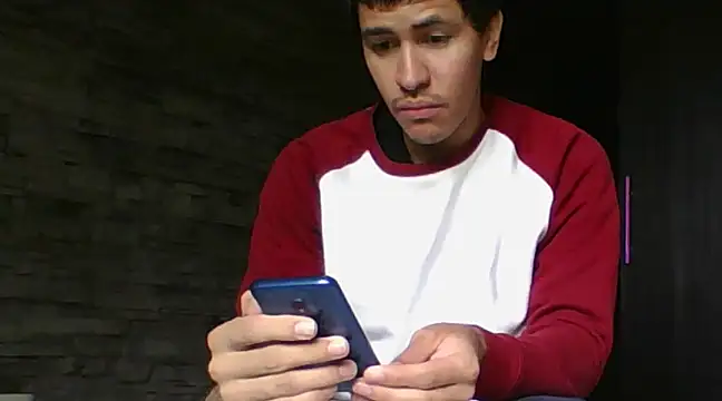 Snapshot of Sexylatin64 chatting on 02.08.25 Sexylatin64 online show from 02.08.25