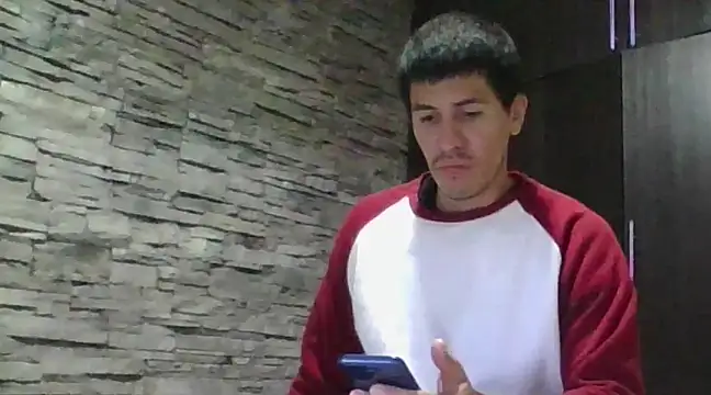 Snapshot of Sexylatin64 chatting on 02.09.25 Sexylatin64 online show from 02.09.25