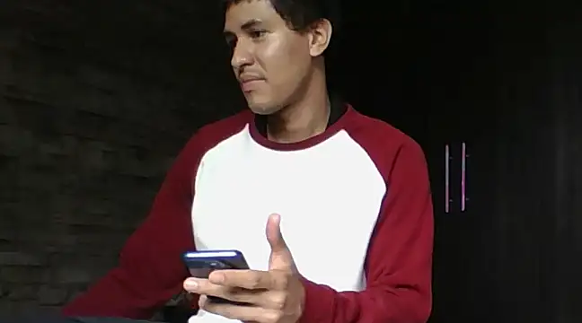 Snapshot of Sexylatin64 chatting on 02.13.25 Sexylatin64 online show from 02.13.25