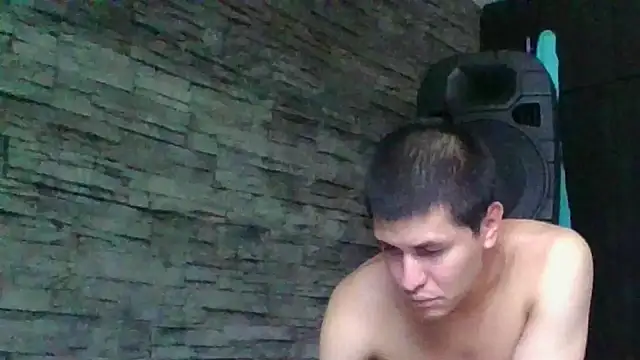 Snapshot of Sexylatin64 chatting on 10.20.25 Sexylatin64 online show from 10.20.25