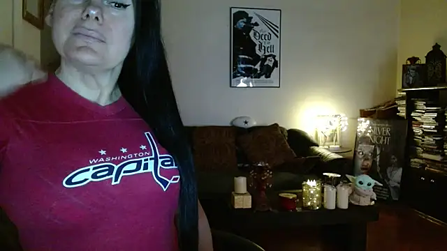 Snapshot of mandaloriangirls chatting on 02.04.26 mandaloriangirls online show from 02.04.26