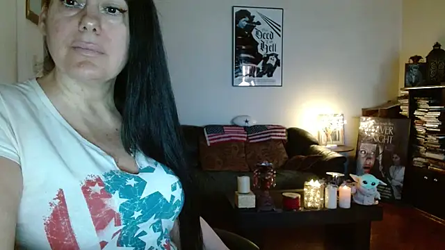 Snapshot of mandaloriangirls chatting on 02.23.26 mandaloriangirls online show from 02.23.26