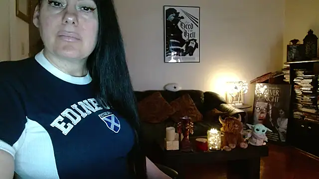 Snapshot of mandaloriangirls chatting on 02.26.26 mandaloriangirls online show from 02.26.26