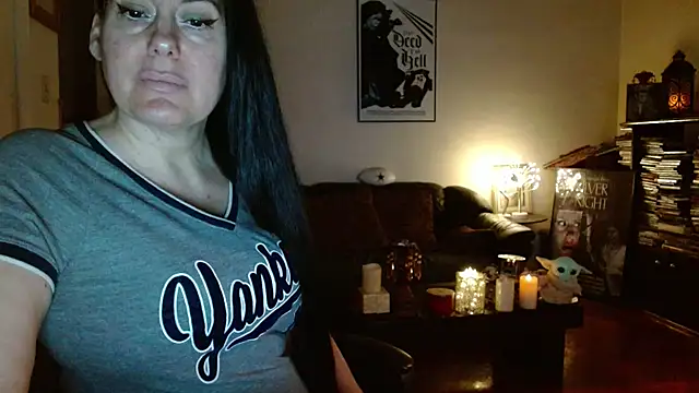 Snapshot of mandaloriangirls chatting on 02.27.26 mandaloriangirls online show from 02.27.26