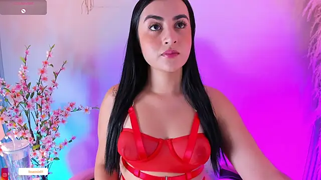 Snapshot of anniemorgan01 chatting on 01.28.25 anniemorgan01 online show from 01.28.25