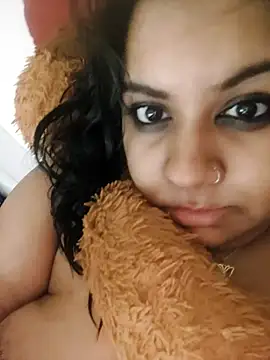 Snapshot of GoddessLorenaTheeSiren chatting on 03.04.25 GoddessLorenaTheeSiren online show from 03.04.25