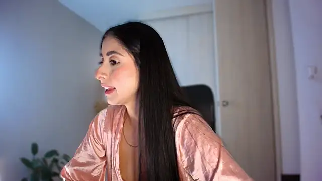 Snapshot of auroracaruso11 chatting on 05.01.26 auroracaruso11 online show from 05.01.26