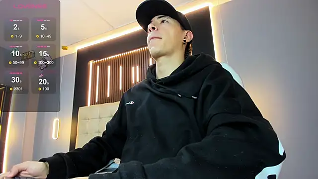 Lobo 17  online show from 04.11.26