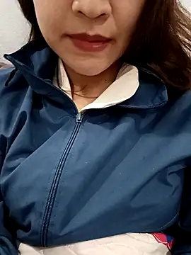 Snapshot of AssAsiancute chatting on 01.26.25 AssAsiancute online show from 01.26.25