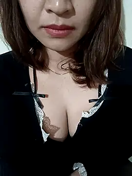 Snapshot of AssAsiancute chatting on 02.04.25 AssAsiancute online show from 02.04.25