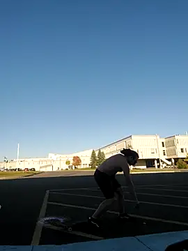 Snapshot of QcMisterv13 chatting on 10.04.25 QcMisterv13 online show from 10.04.25