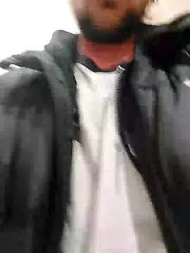 Snapshot of QcMisterv13 chatting on 12.23.25 QcMisterv13 online show from 12.23.25