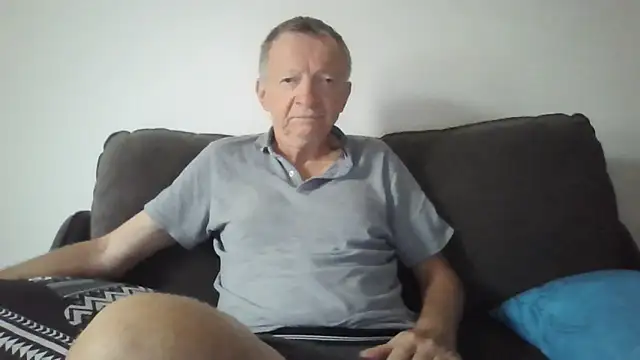 Snapshot of naturiste974 chatting on 02.28.26 naturiste974 online show from 02.28.26