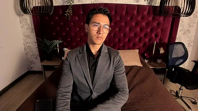 Andy Joy  online show from 03.12.26