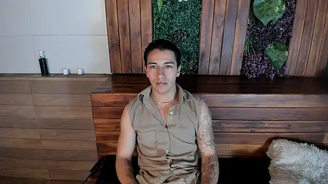 Snapshot of Andy_Joy_ chatting on 06.04.26 Andy Joy online show from 06.04.26