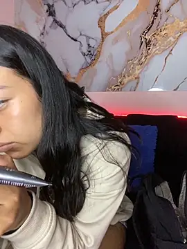 emily 22x online show from 10.24.25