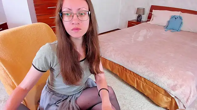 Pantyhose Mila online show from 07.19.26