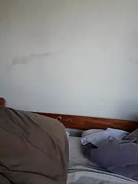 Snapshot of clemhotxxxx chatting on 03.02.25 clemhotxxxx online show from 03.02.25