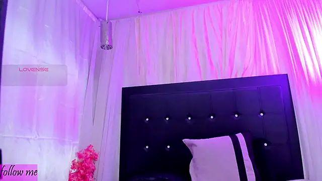 Snapshot of brittany_williams_ chatting on 03.20.26 brittany williams online show from 03.20.26