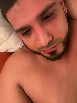 Insaneskillzz69 online show from 12.22.24