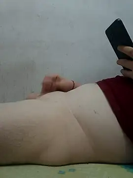 Snapshot of mohnis76 chatting on 03.28.26 mohnis76 online show from 03.28.26